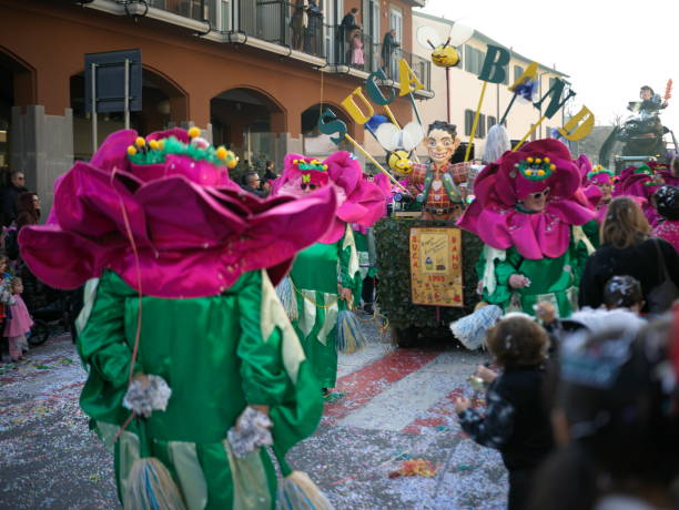 Maschere e coriandoli di Carnevale